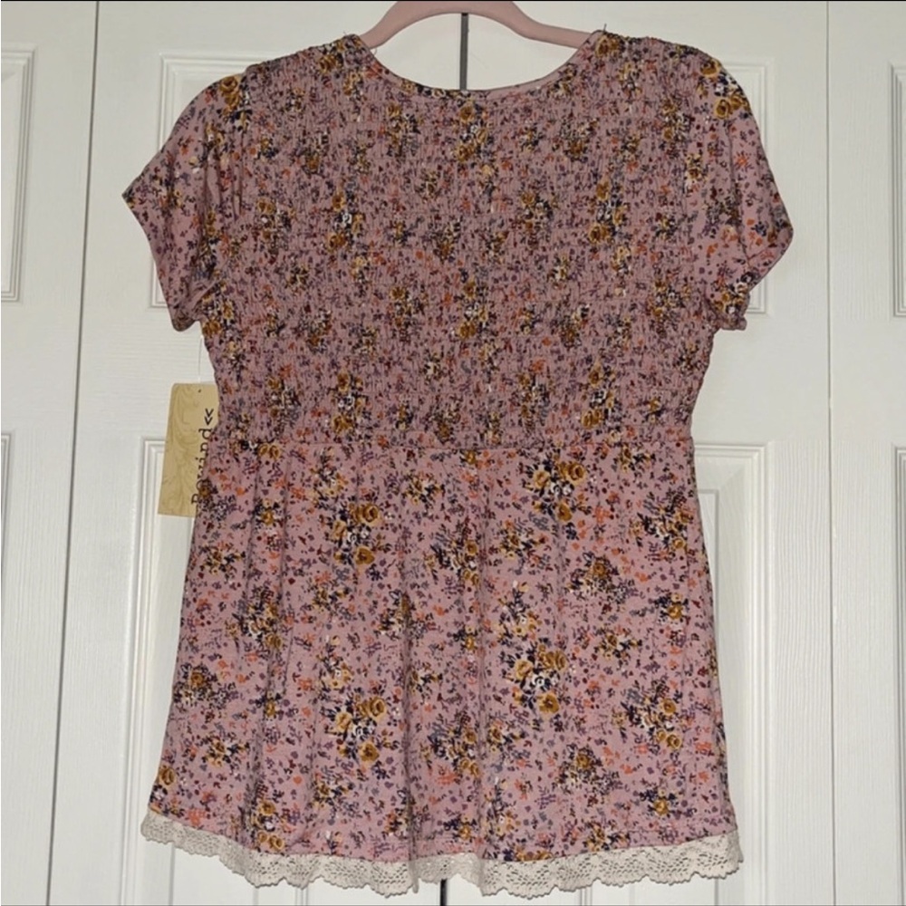 NWT Rewind Set of 2 Floral Babydoll Tops w/ Lace Trim - Picture 4 of 9